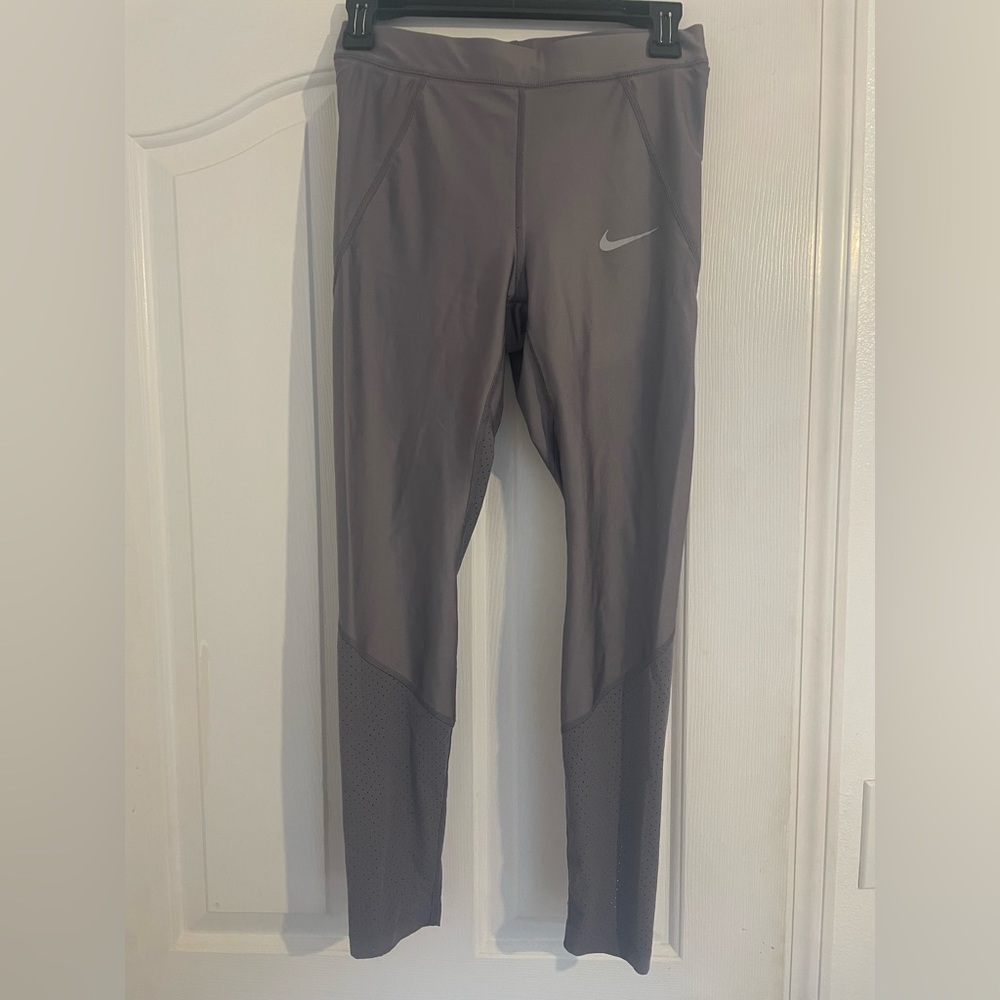 Women’s Nike dri-fit grey leggings size small